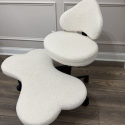 Ergonomic chair