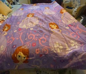 Purple, pink and white princess comforter