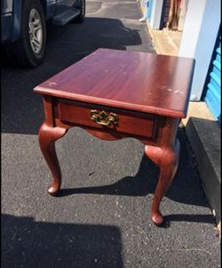 End Table- Side Table 21w x26d x21t