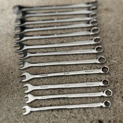 S K Metric Wrench Set