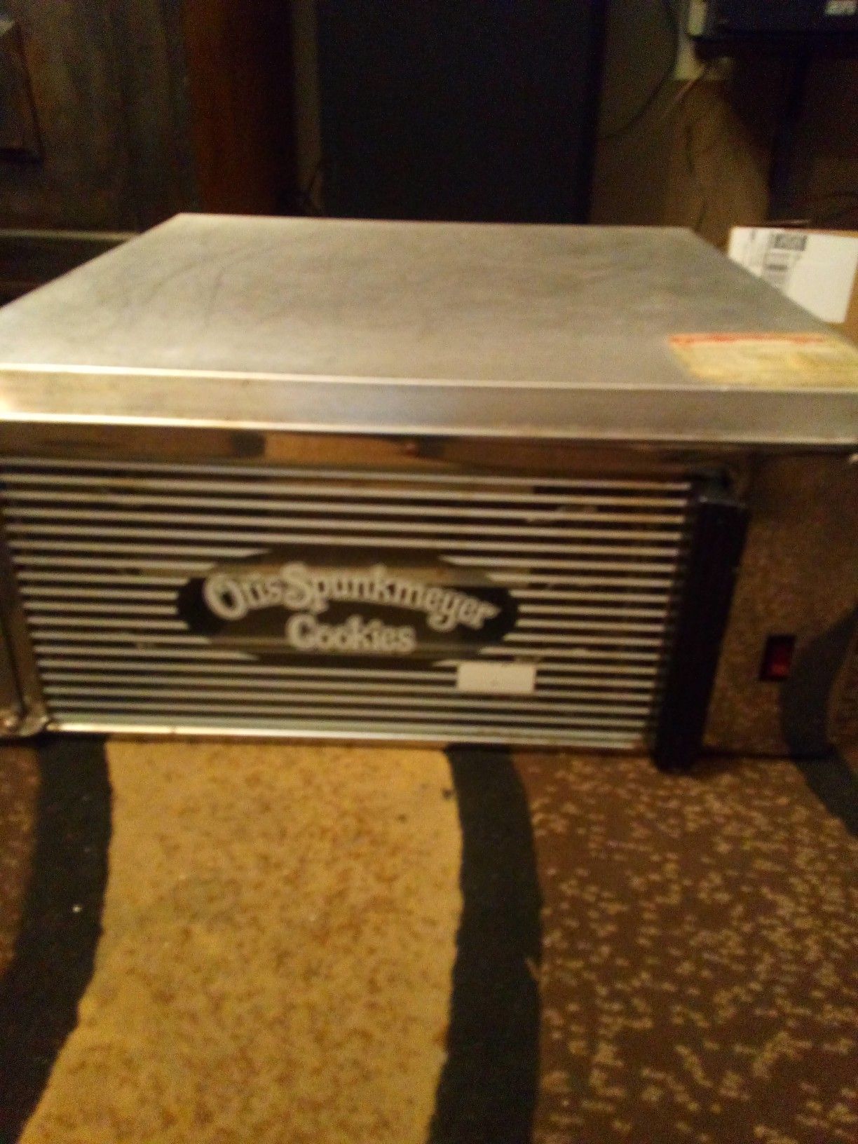 Commercial Otis spunkmeyer cookie oven