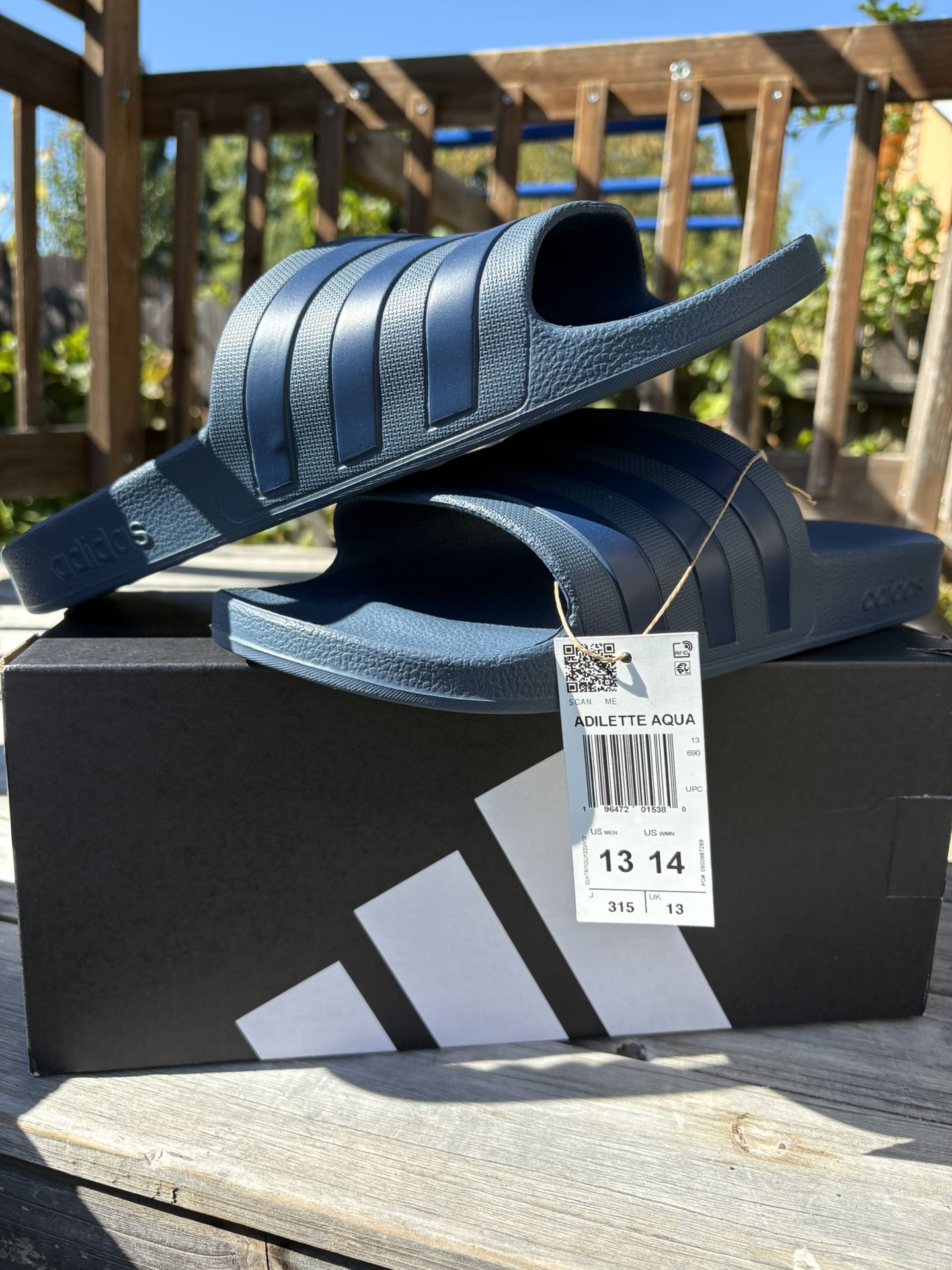 Adidas Adilette Slides