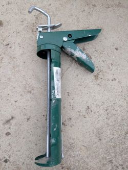 9" Steel Caulk Gun