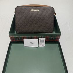 Michael Kors Cross Body Bag 