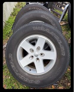 Factory Wrangler 17” Wheels 50 each 150 for 5