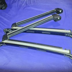 Subaru Outback Roof Rack Crossbars 2000–2004 OEM