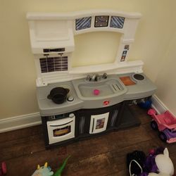 Kids kitchen step 1