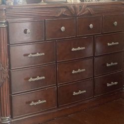 Bedroom Dresser Drawers With Mirror