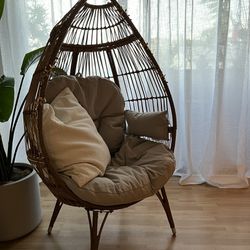 Teardrop Egg Chair