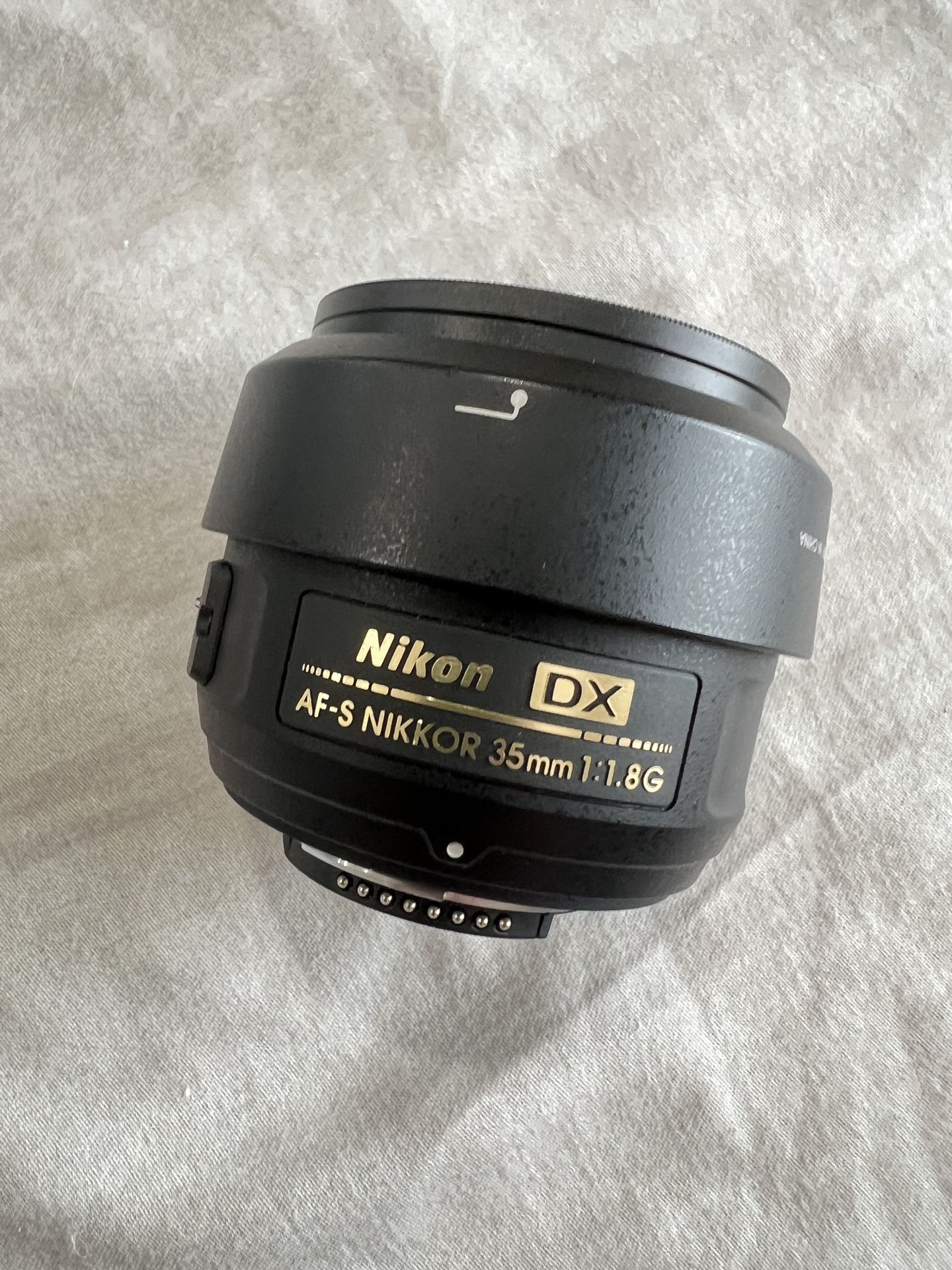 AF-S Nikkor 35 MM Lens