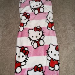 Hello Kitty Blanket
