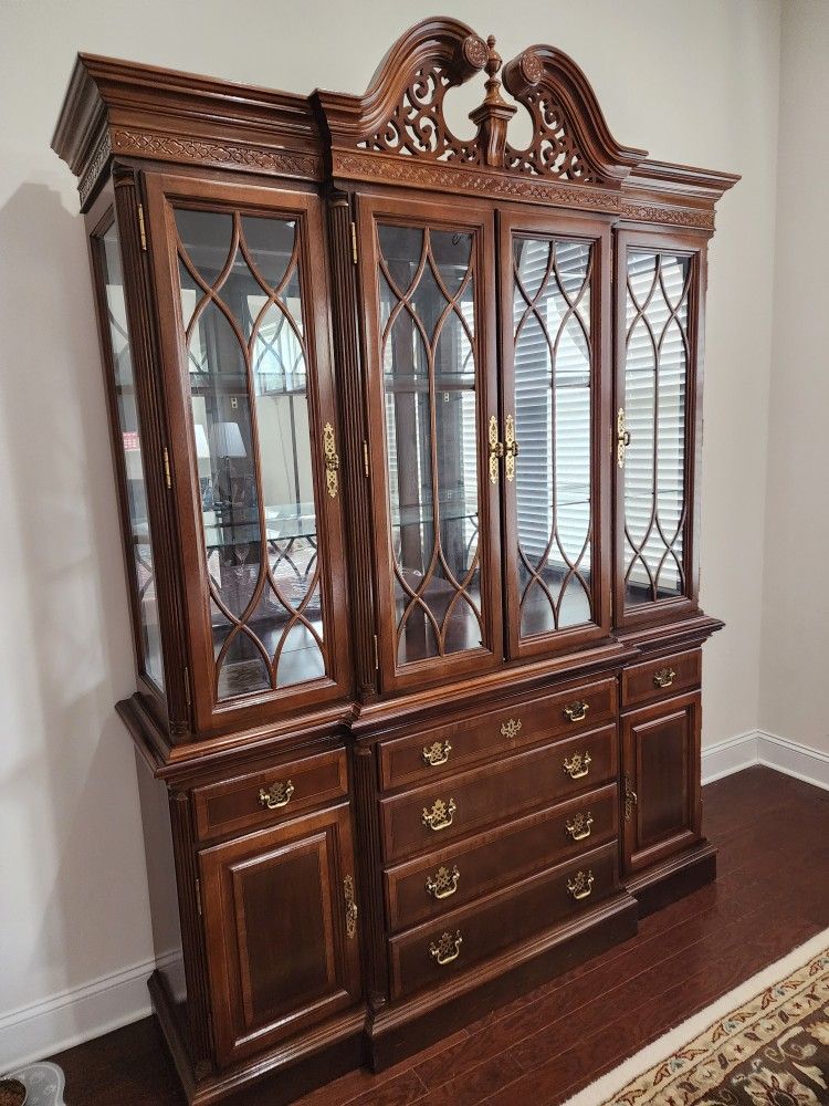 China Hutch
