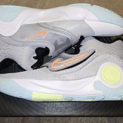 Nike KD Trey Wolf Grey Sz 11.5M