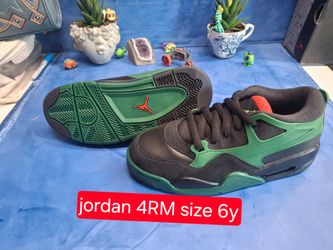New-Jordan 4RM Kids Sneakers Size 6Y