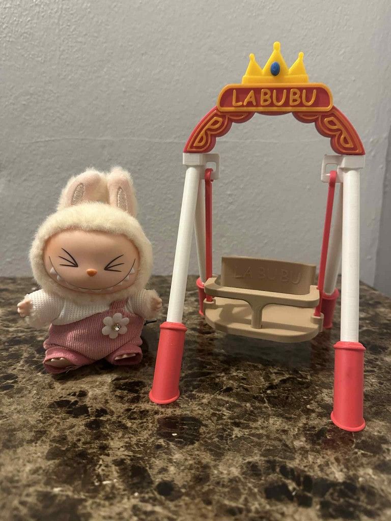 Labubu Swing