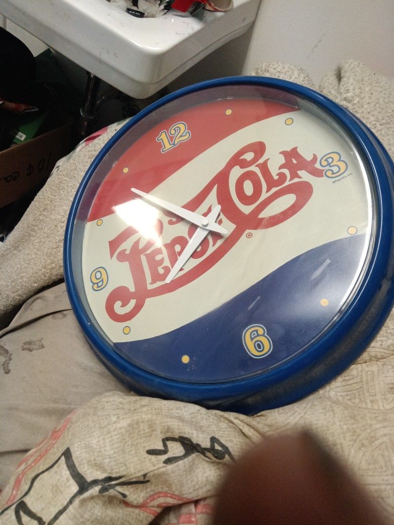 Pepsi Clock