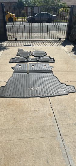 Mats Set