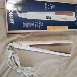 Conair Flat Iron
Hair Straightener 