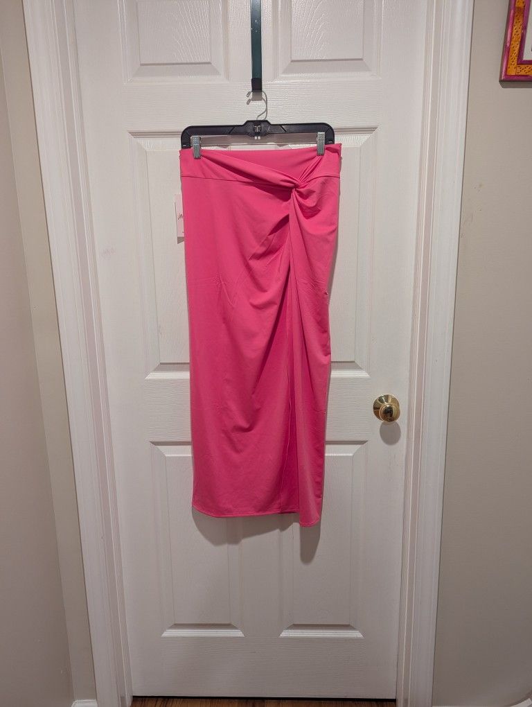 Lilly Pulitzer Size Medium Pink Long Leevy Cover Up Swim Skirt