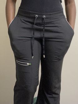 Women’s Black HH360 Scrubs Set