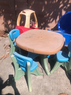 Step 2 table and chairs