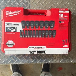 Milwaukee Shockwave Impact Duty 
