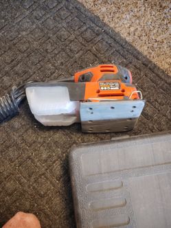Black & Decker Electric Palm Sander