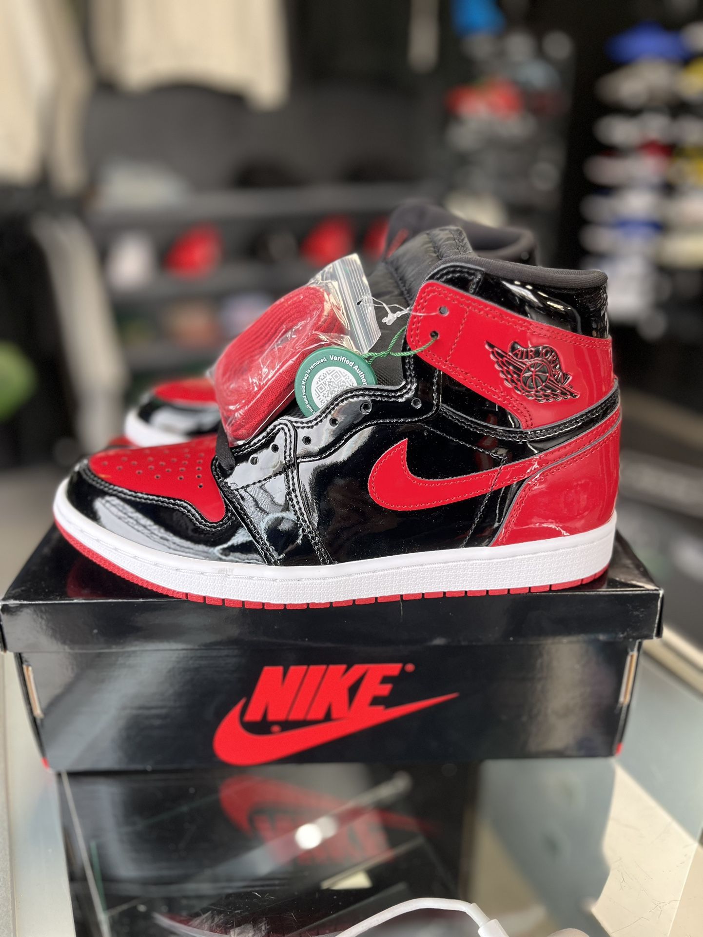 Jordan 1 “Patent Bred” Size 9.5