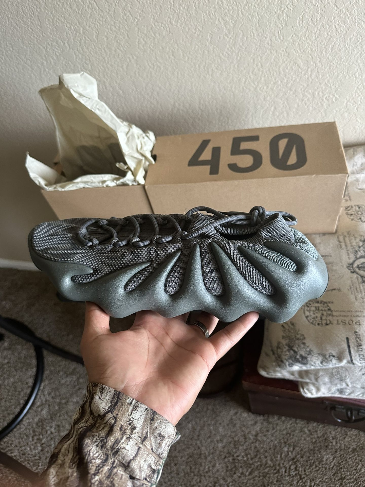 Yeezy 450 