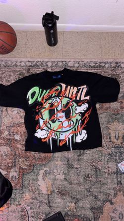 Small Black Cropped T