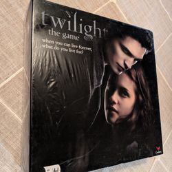 Twilight The Movie Family Board Game Ages 13+ 2-8 Players NEW / SEALED