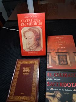 Libros en Espanol- $5 cada uno