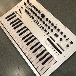 Korg Minilouge