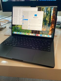 Apple MacBook Pro 14” M4 16GB Ram 512SSD Finance Available!