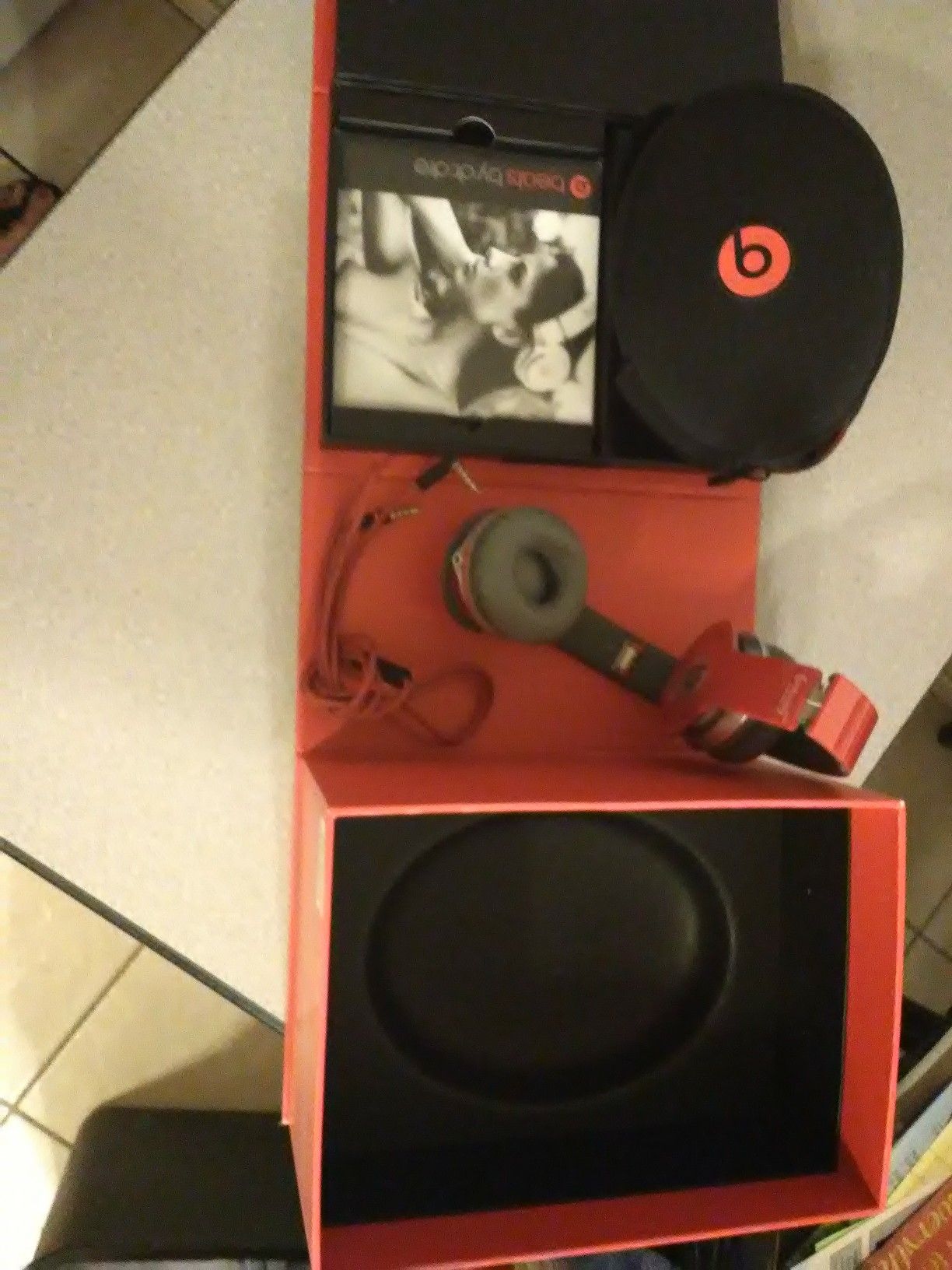 Dr. Dre beats headphones red solo special edition