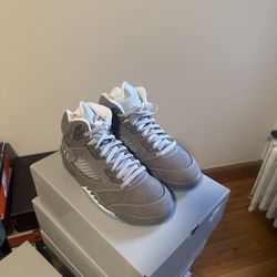 Air Jordan 5 Wolf Grey
