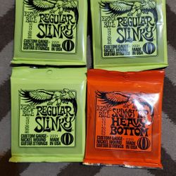 Ernie Ball Strings 4 Sets