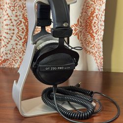 Beyerdynamic DT770 Pro 250ohm Headphones