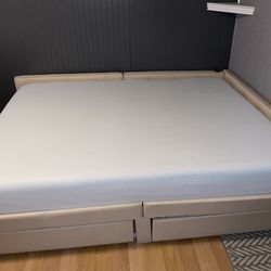 L shaped Queen Storage bed USB with mattress