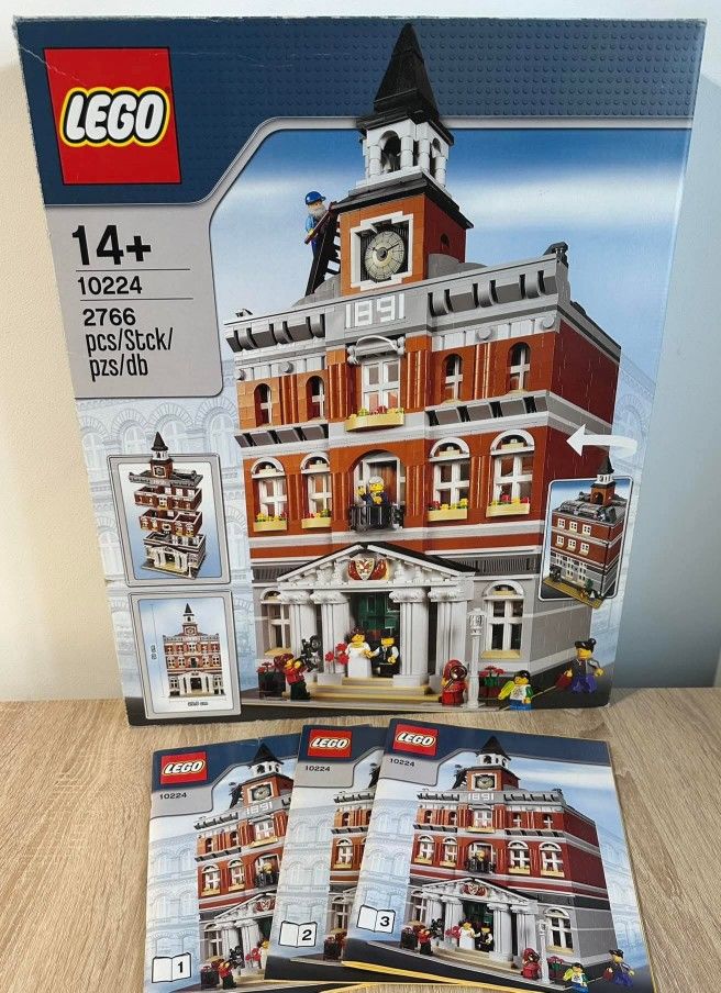 10224 Town Hall