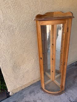 Corner Vintage display case