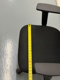 Black Mesh Office Chair with Adjustable Height