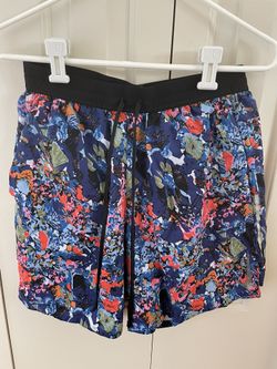 Men’s Nike Dri Fit Swim Trunks Size Medium 