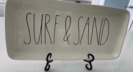 NEW RAE DUNN 2017 SURF & SAND PLATTER  (STAND NOT INCLUDED)
