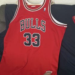 Bulls Jersey Pippen