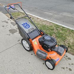 Husqvarna 6522SH Self Propelled Lawn Mower 
