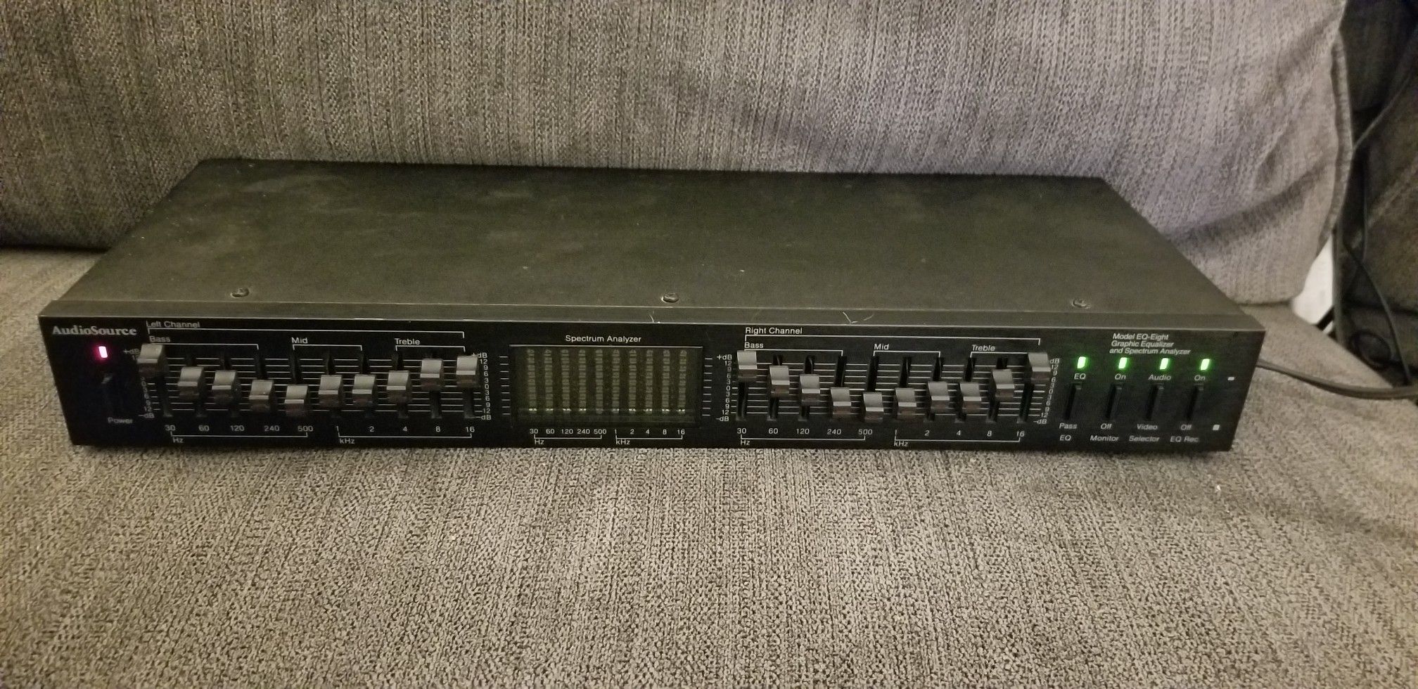 AudioSource Equalizer