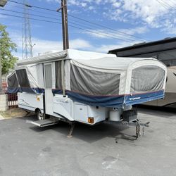 2005 Fleetwood Pop-up