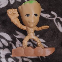 2022 Marvel Thor Love and Thunder Groot - McDonalds Happy Meal Toy