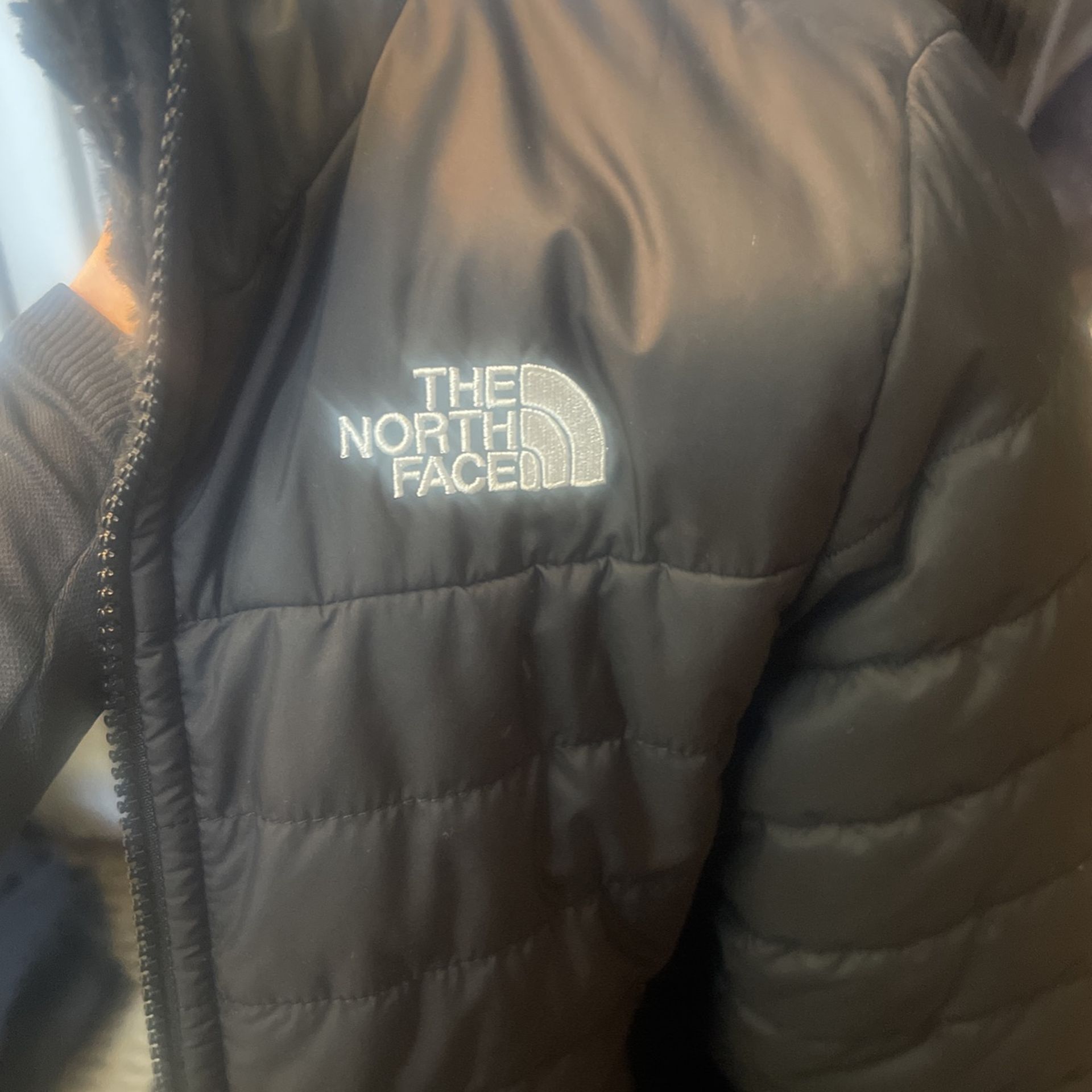 Youth North face Jacket Reversible 